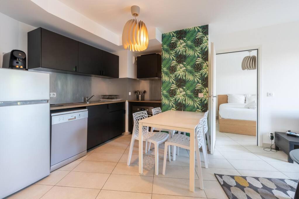 Appartement T2 A L'Arbre Blanc มงต์เปอลิเยร์ ภายนอก รูปภาพ